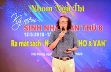 Nhóm Ngũ Thi ra mắt tập sách 